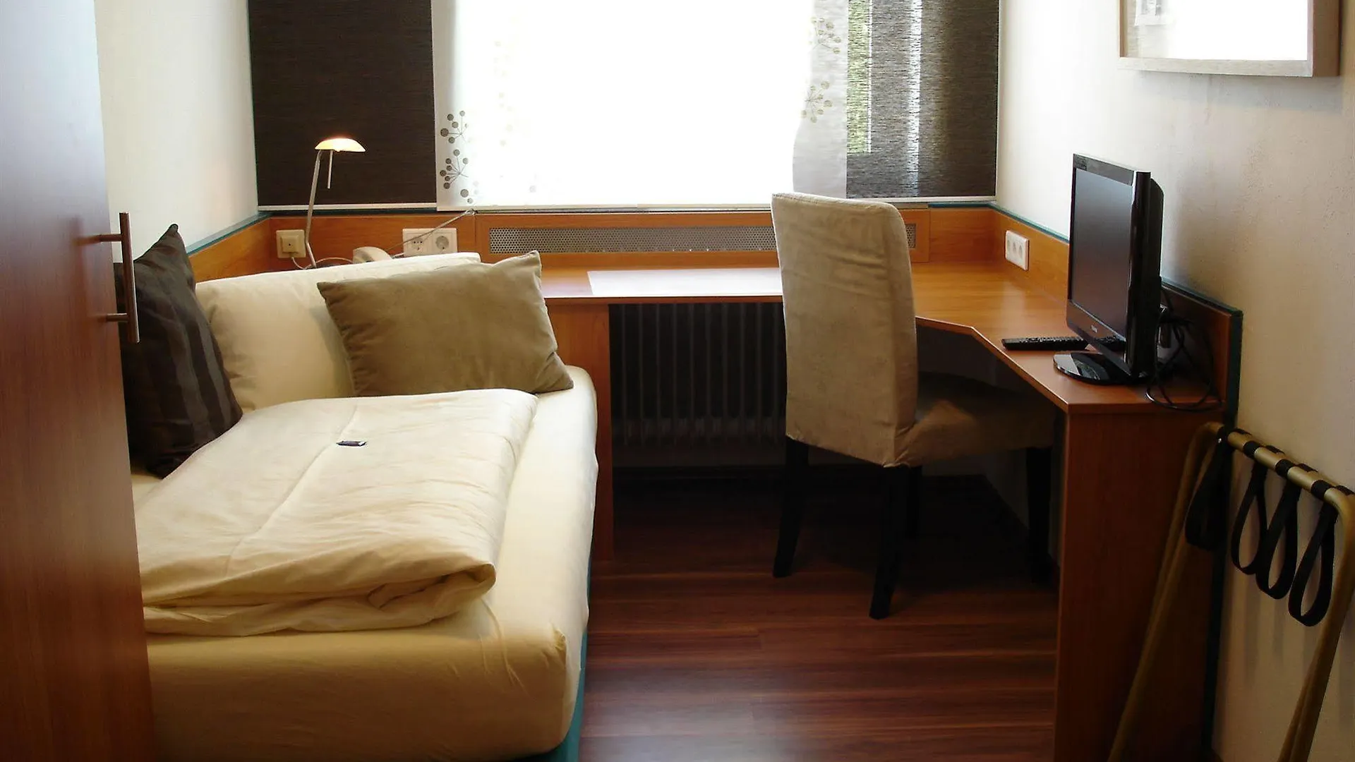 Landgasthof Hotel Proell Айхштет 3*,